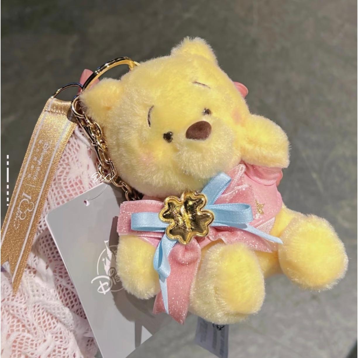 Pooh 维尼噗噗10周年庆蝴蝶结派对系列 Keychain