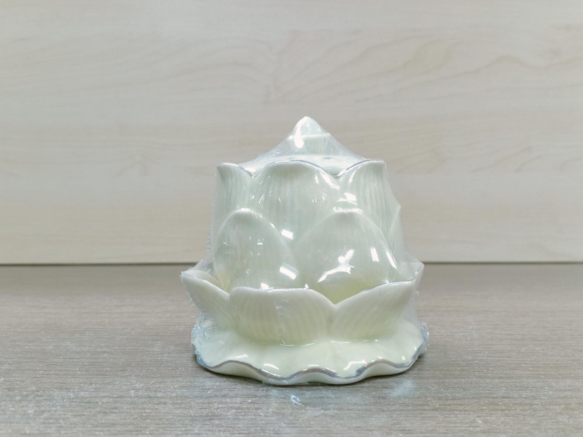 白金莲花水杯