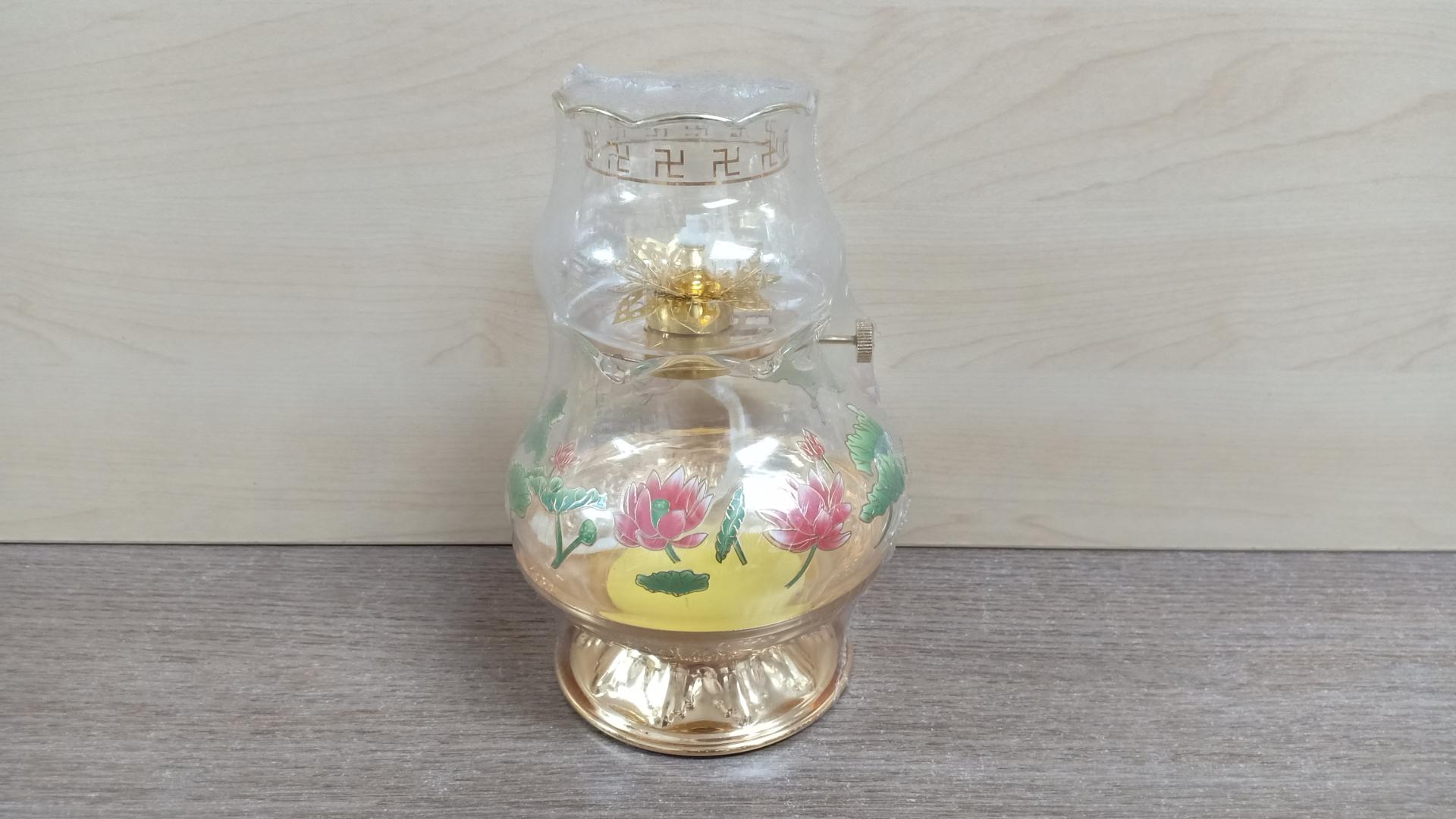 莲花小油灯