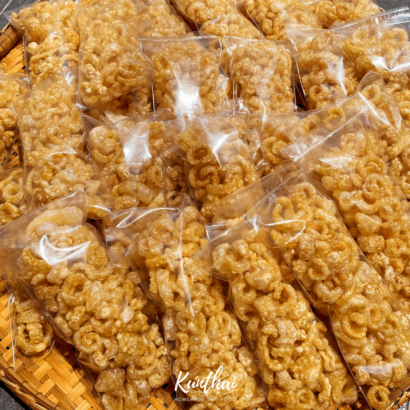 A003 Thai Crispy Pork Rinds แคบหมู