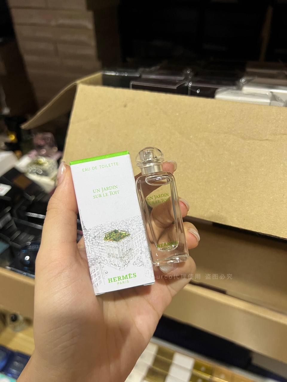 Hermes Un jardin sur le toit EDT