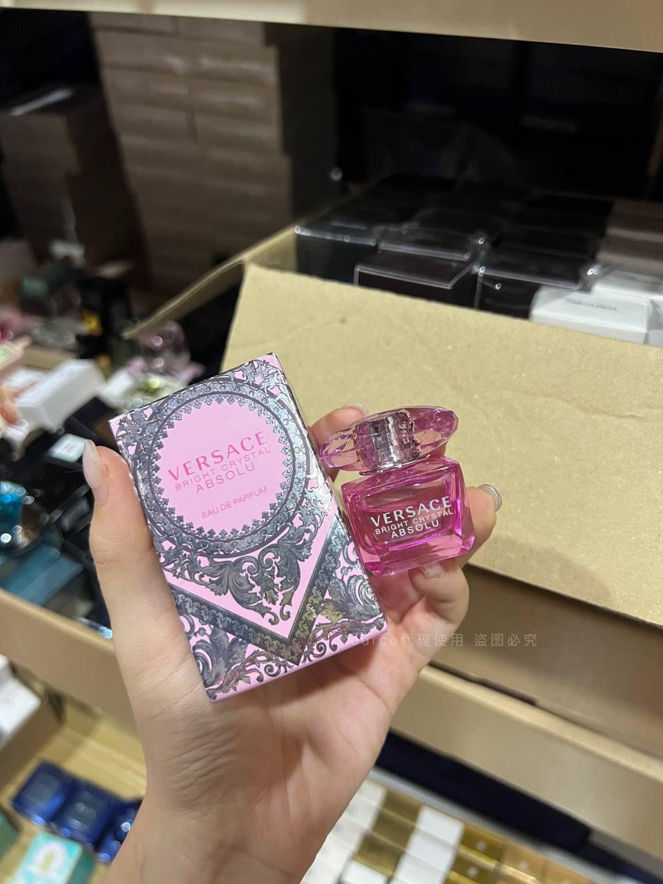 Versace bright crystal absolu EDP