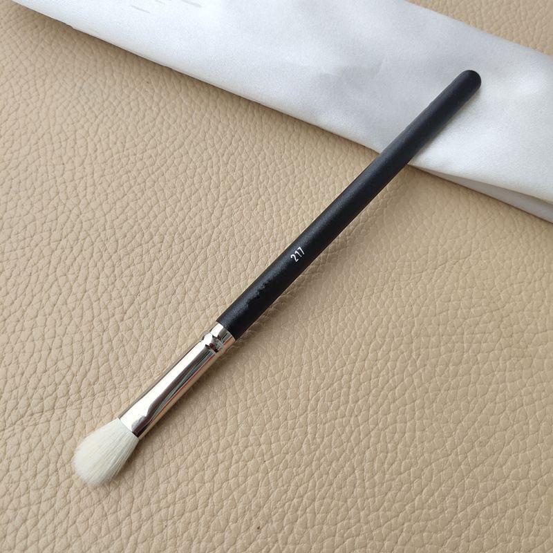 BERUS MAC 217 EYESHADOW