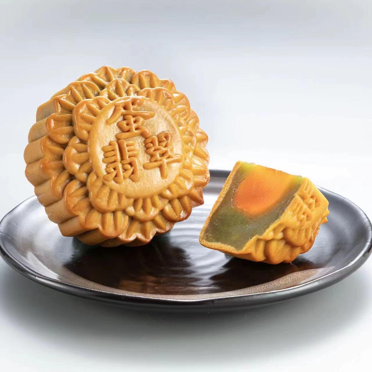 翡翠单黄 Pandan Pure Lotus Paste Single Yolk
