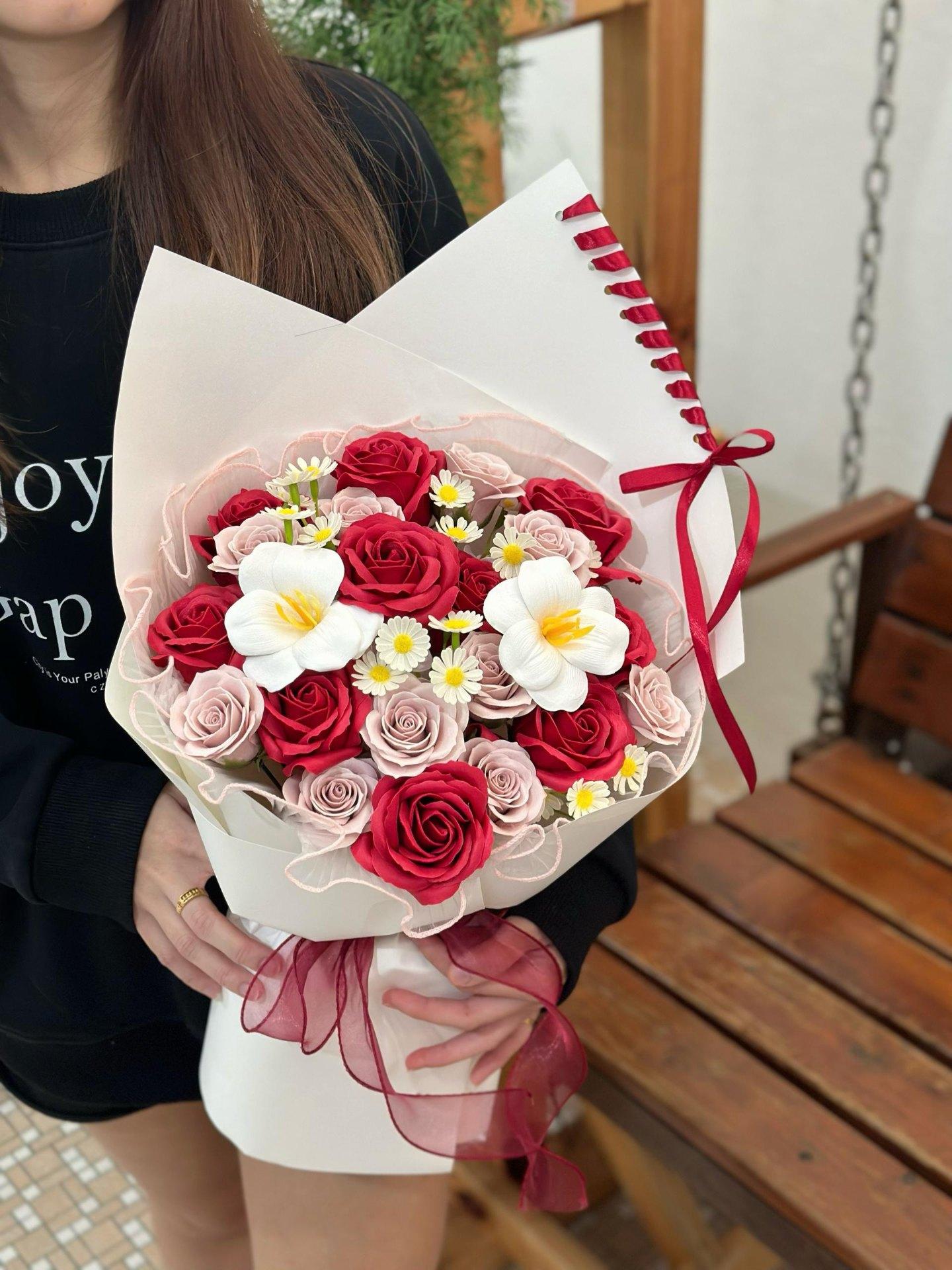 红玫瑰永远浪漫 ❤️🌹