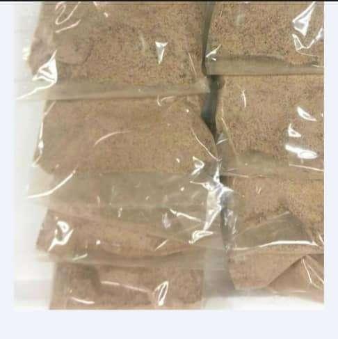 Assam/Plum Powder