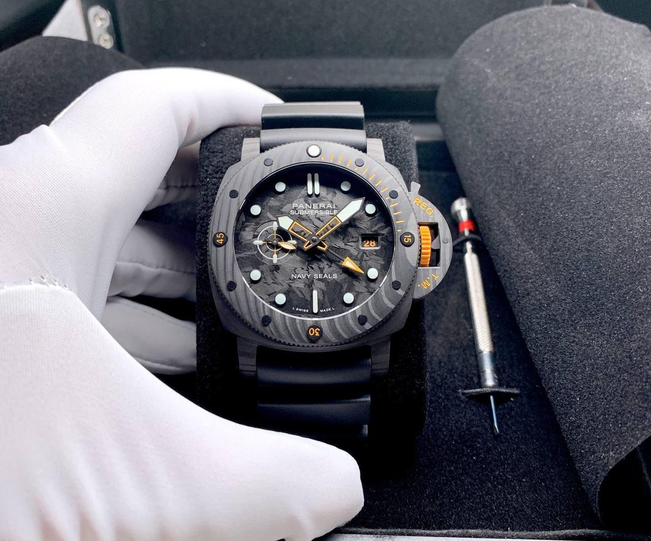 PANERAI PAM 1324 CARBON NAVY SEALS 44mm MEN WATCH