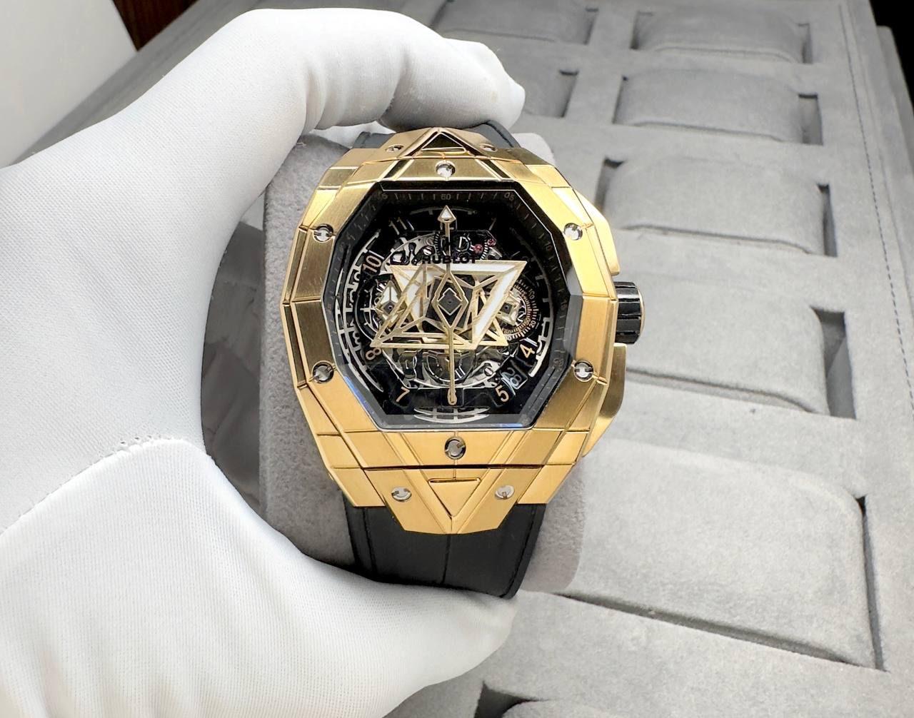 HUBLOT BIG BANG SANG BLUE CHRONOGRAPH 50 mm x 43mm MEN WATCH