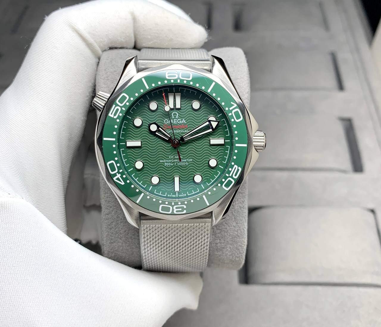 Omega Seamaster Professional Co-Axial Automatic 42 mm Men Watch