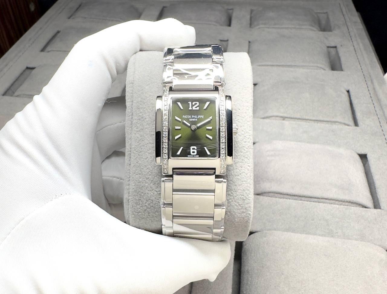 PATEK PHILIPPE THE TWENTY~4 LADIES QUARTZ WATCH