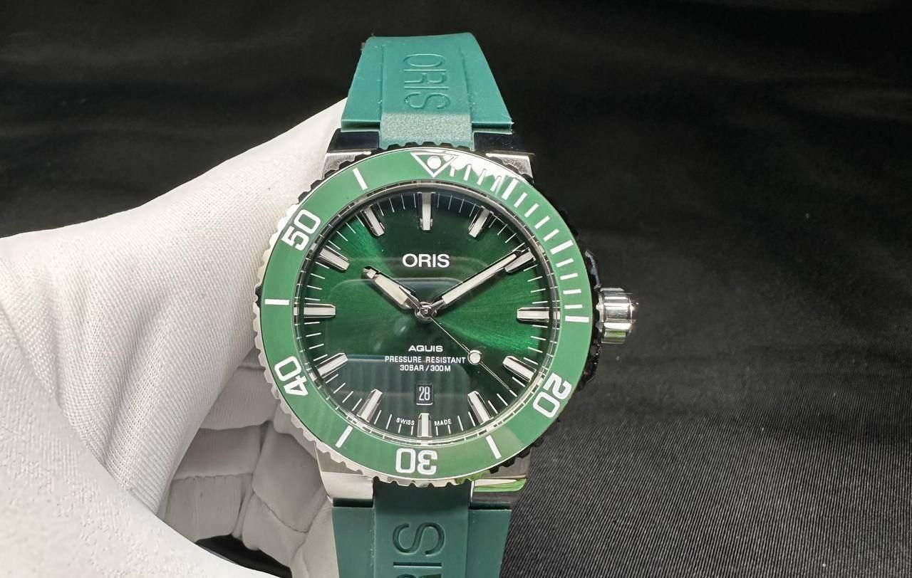 ORIS AQUIS AQUIS AUTOMATIC 43 MM MEN WATCH