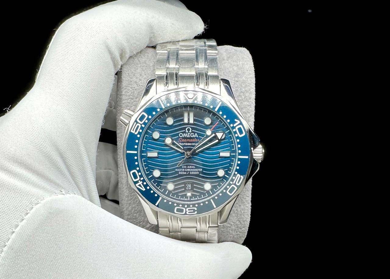 OMEGA SEAMASTER 41 MM AUTOMATIC MEN WATCH