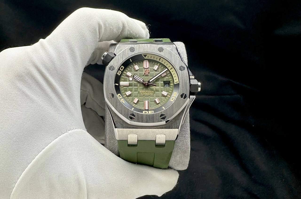 AP DIVER AUTOMATIC 42 MM MEN WATCH