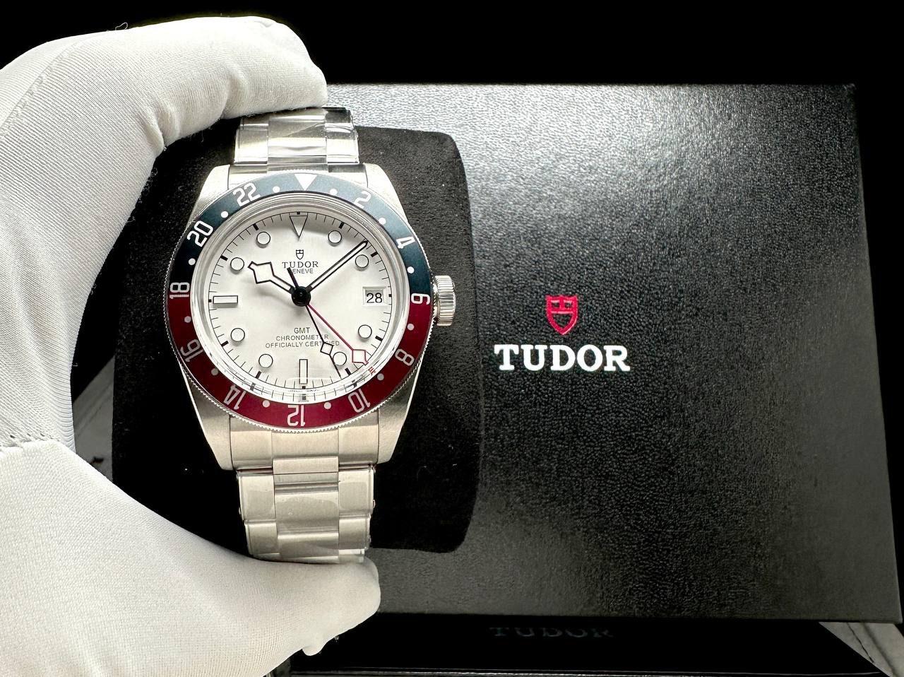 TUDOR BLACK BAY GMT PEPSI 79830RB 41MM MEN WATCH