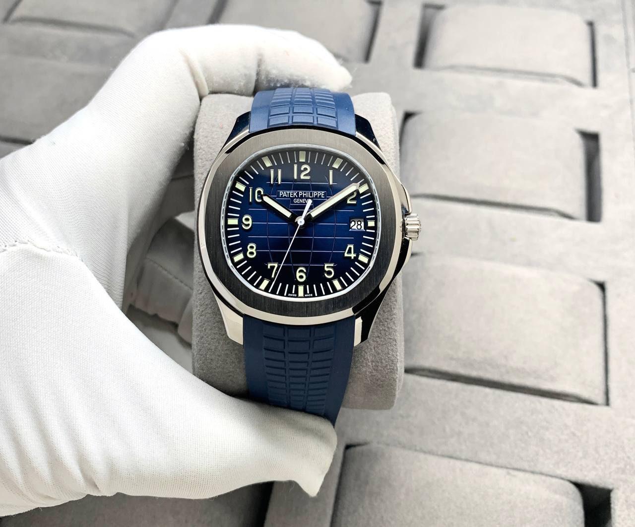 PATEK PHILIPPE AQUANAUT 5168G-001 42mm Men Watch