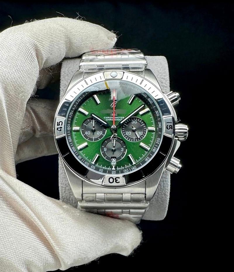BREITLING 1884 Chronomat Chronograph 45mm Men Watch