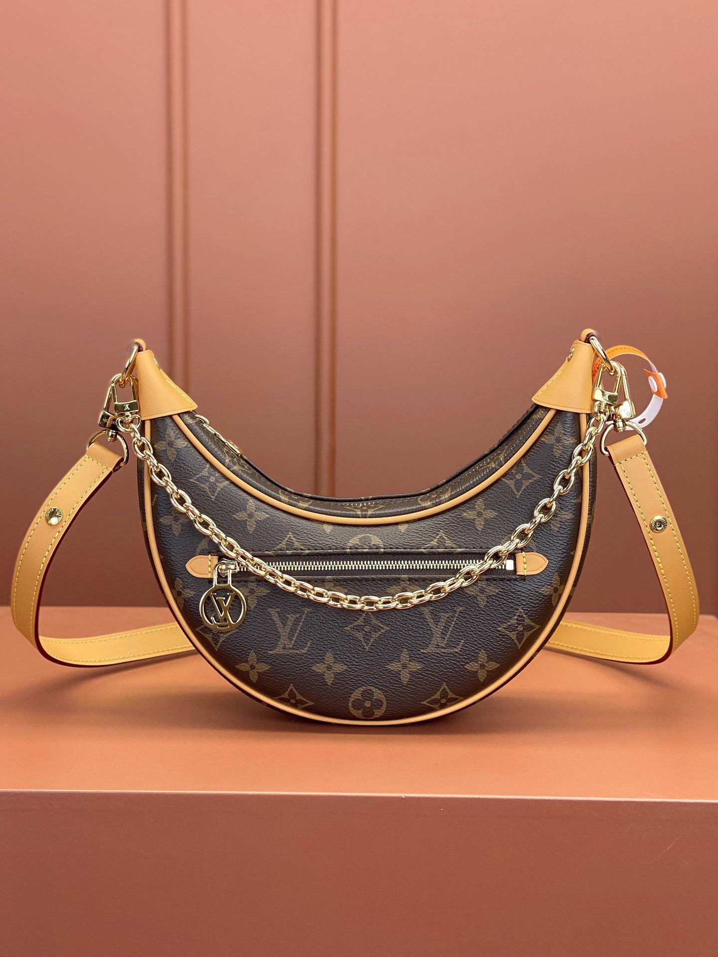 Loop Bag Monogram Canvas