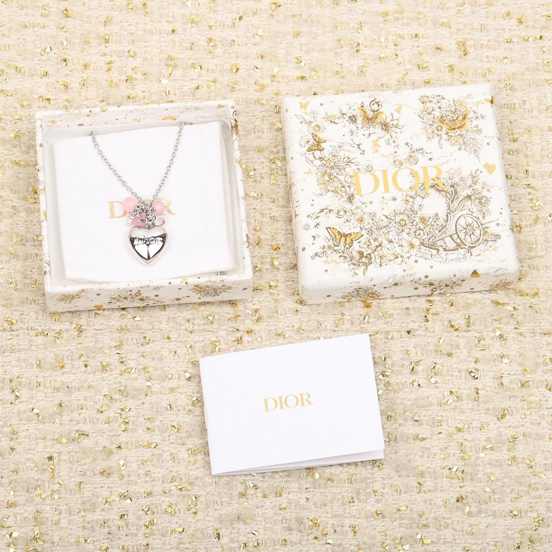 DIOR NECKLACE 013