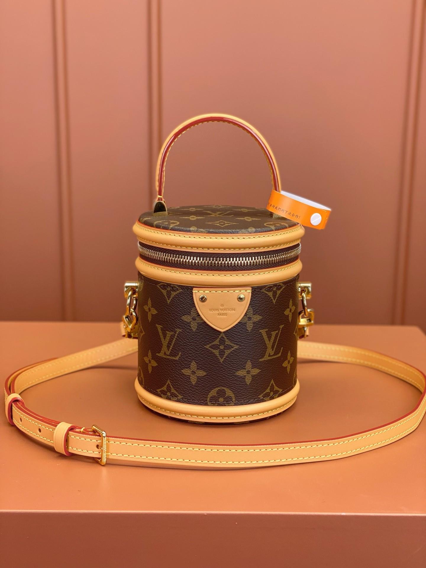 LV NANO CANNES HANDBAGS M82952