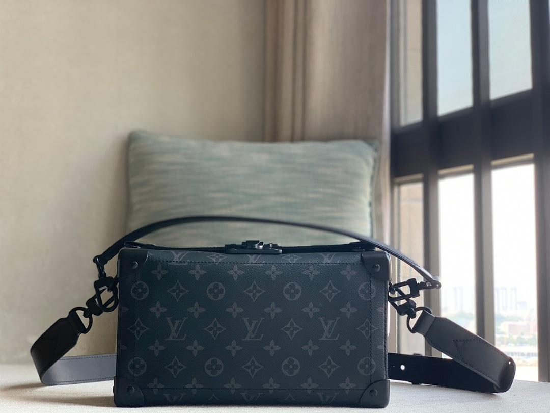 LV SOUL TRUNK EAST WEST