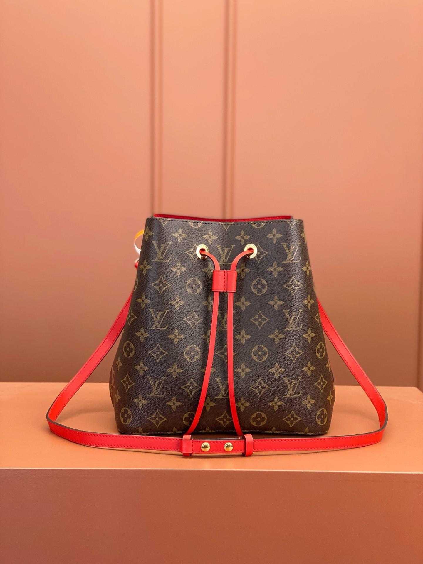 NÉONOÉ medium handbag