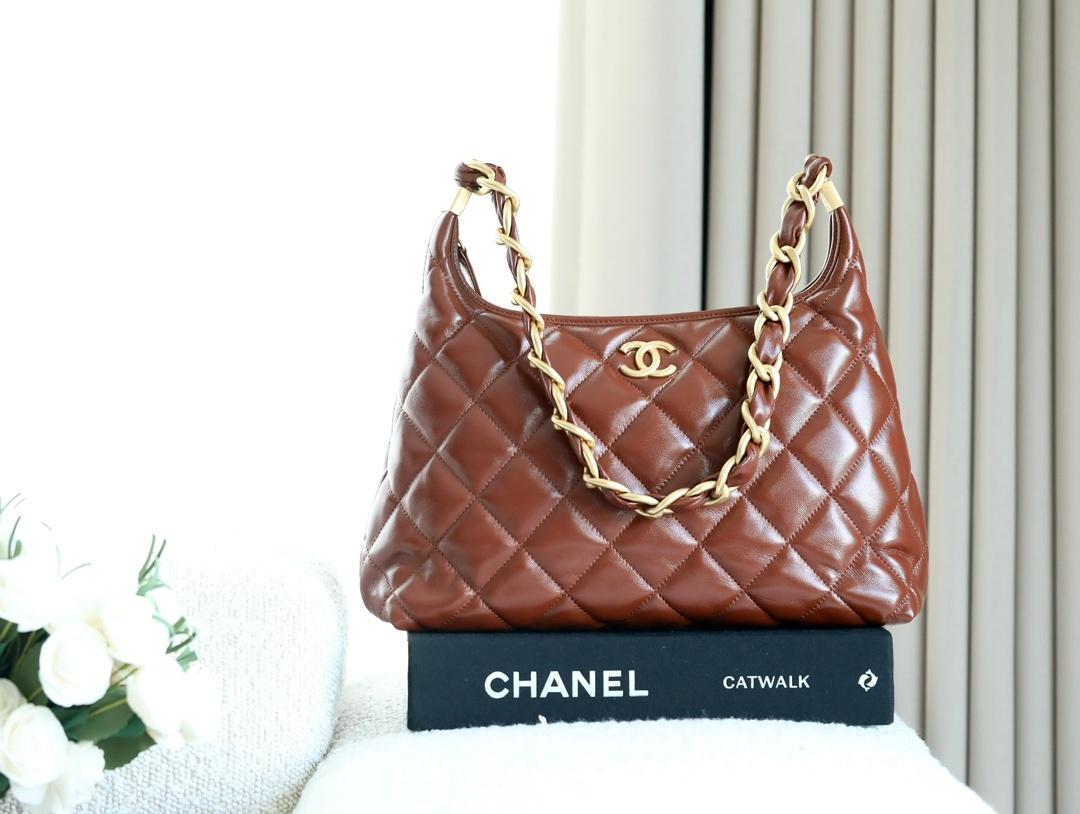 CHANEL 24A HANDMADE ARMPIT BAG BROWN 22CM