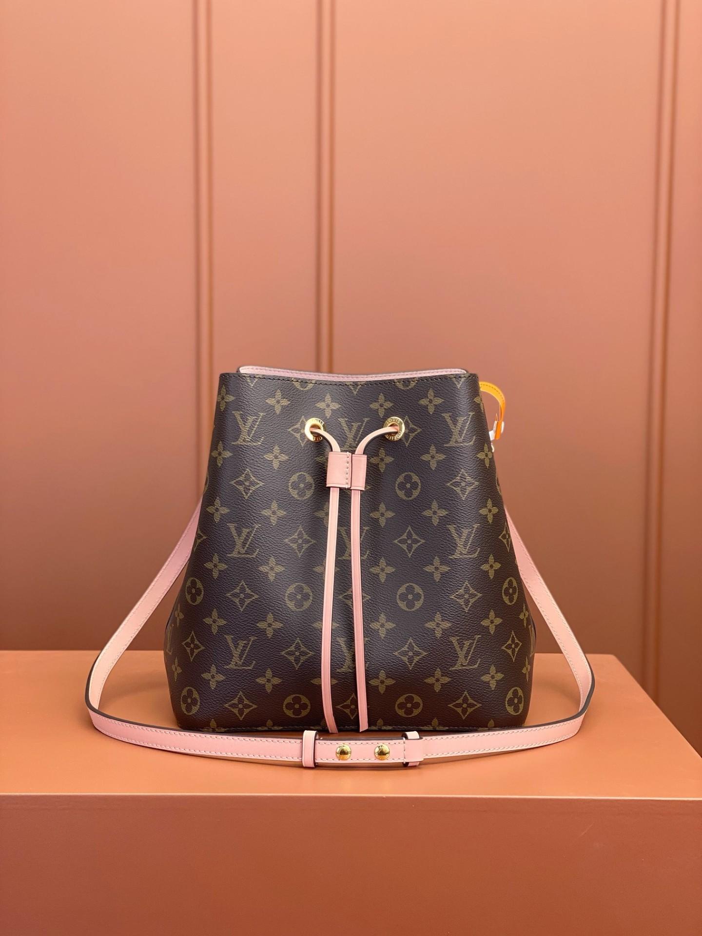 NÉONOÉ medium handbag