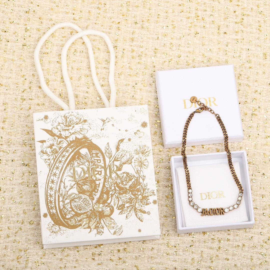 DIOR NECKLACE 017