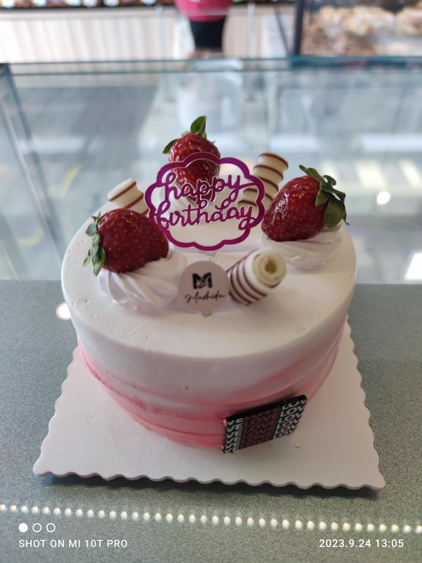 Vanila yogurt strawberry