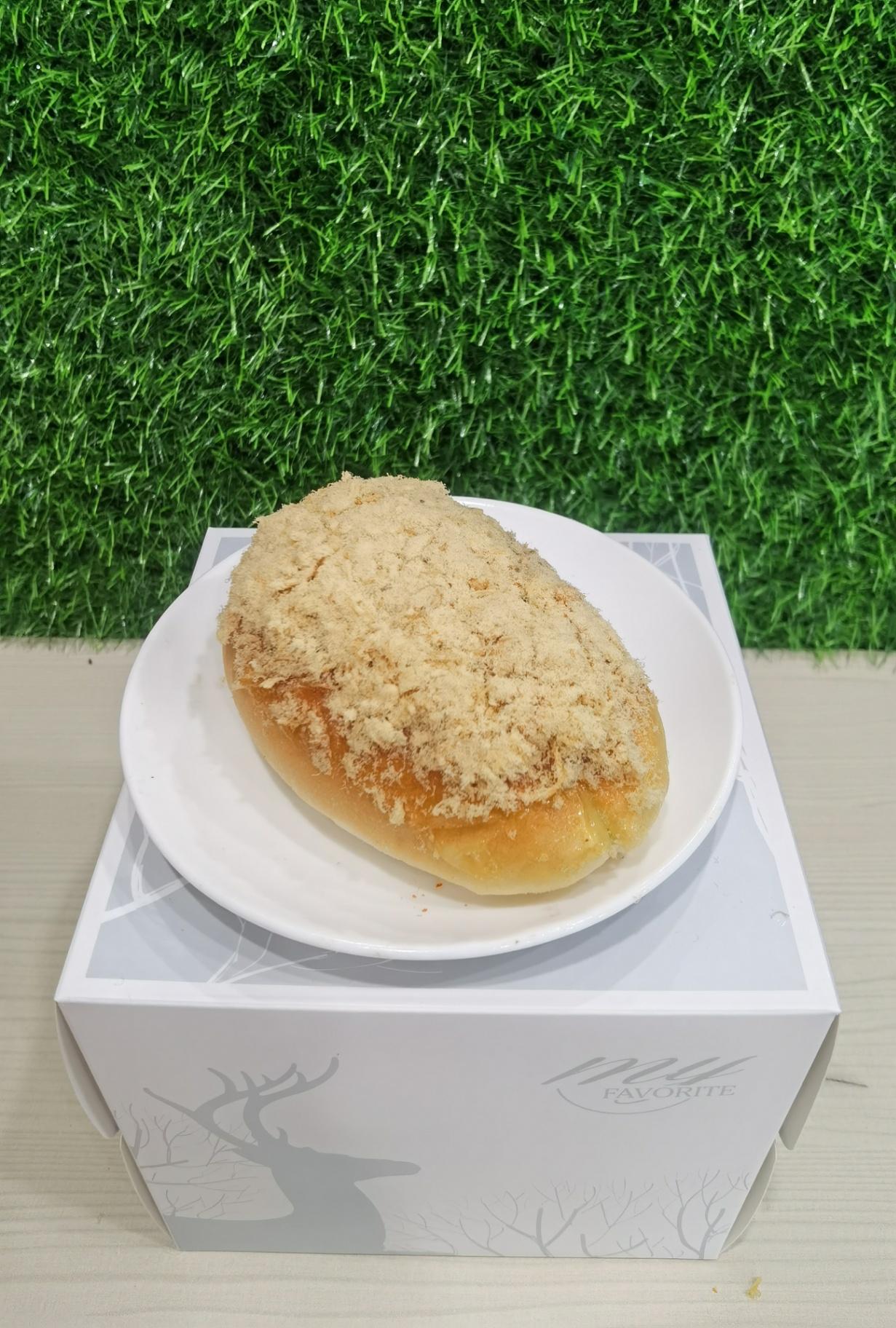 Chicken floss bun