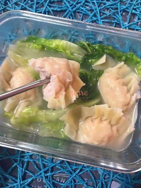 虾滑水饺 Prawn Paste Dumpling