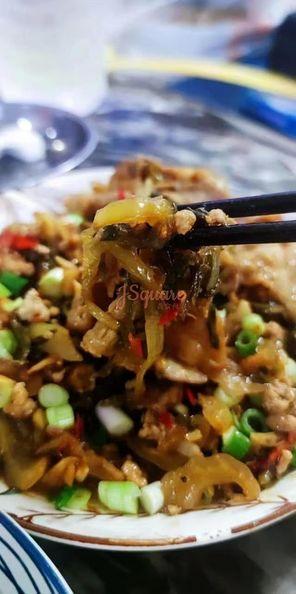 住家腌制爽脆咸菜 Homemade Fermented Salted Vege