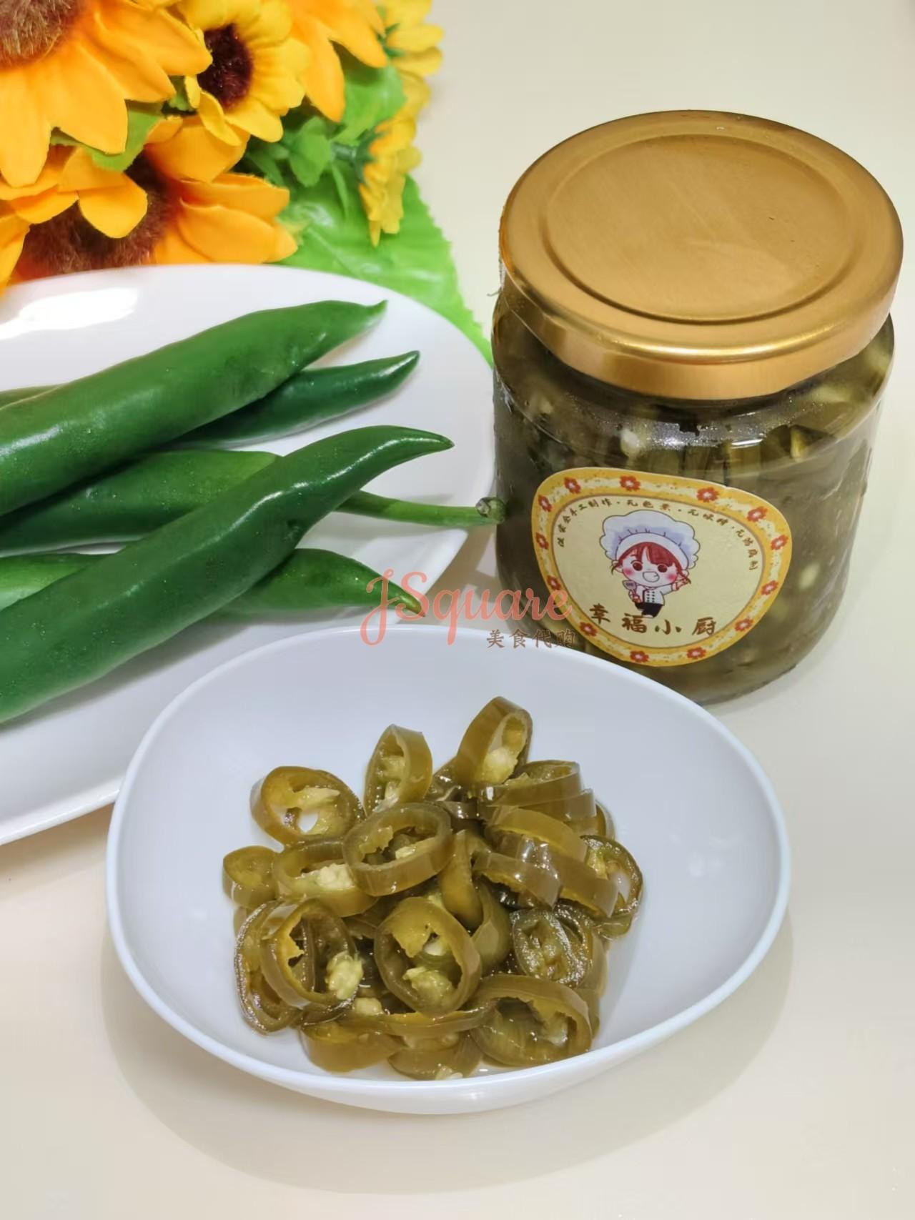 腌制青辣椒 Marinated Green Chili