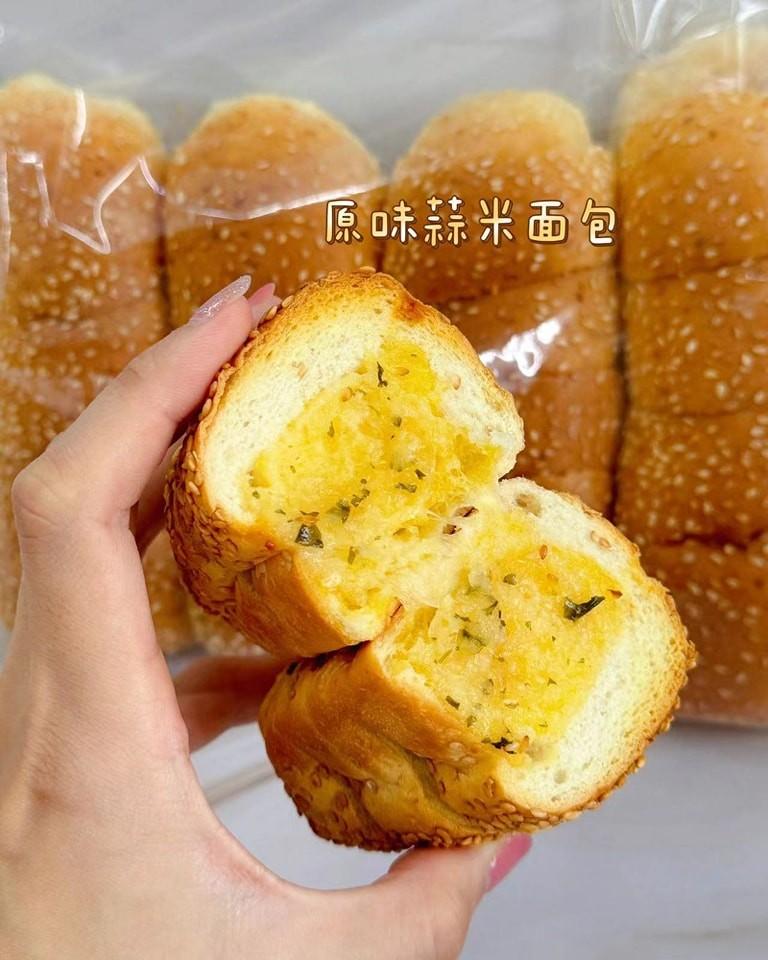 原味蒜米面包 Garlic Bread