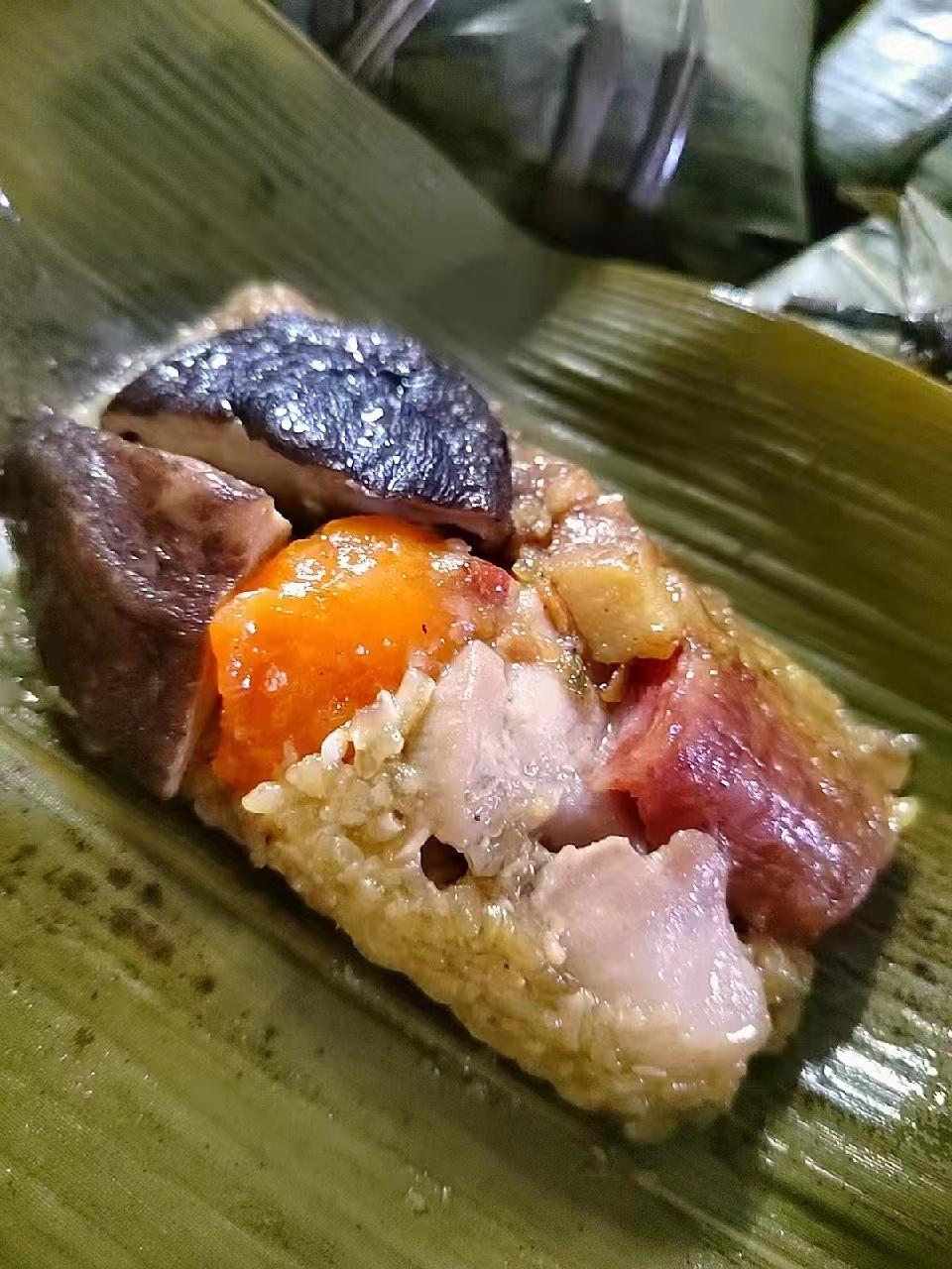 传统鸡肉叉烧粽Traditional Chicken Char Siew Rice Dumpling