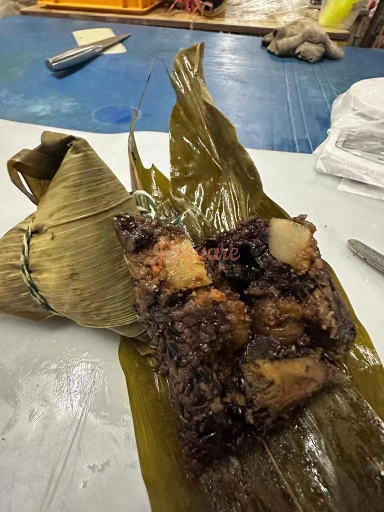 住家四色米咸肉粽 Homemade 4 Colour Rice Salted Meat Dumpling