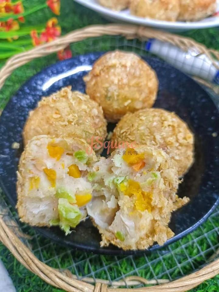 麦香鸡丸 Oat Coated Chicken Meat Ball