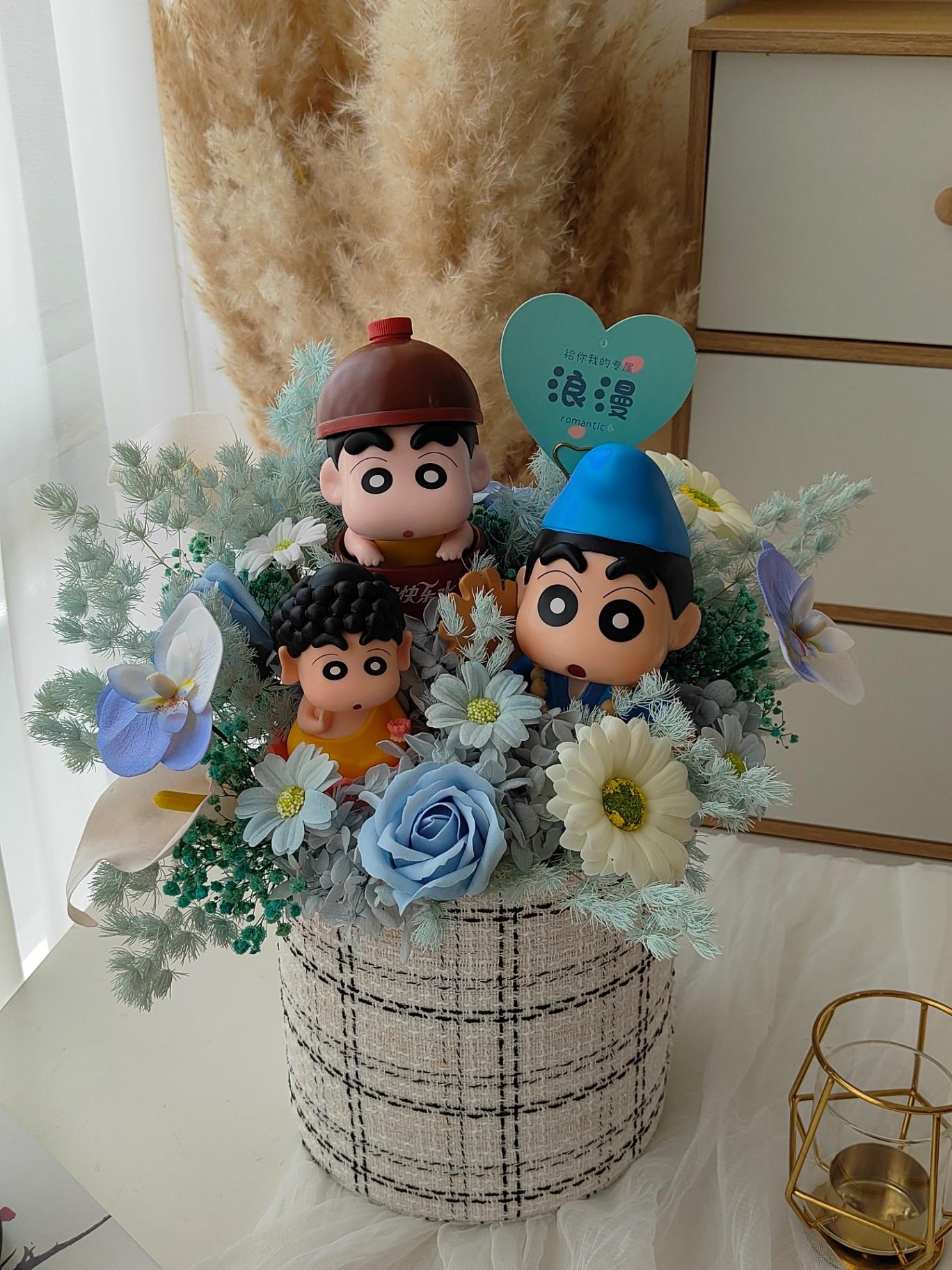 LH5 Cartoon gift box蜡笔小新··小香风礼盒 （定制款）