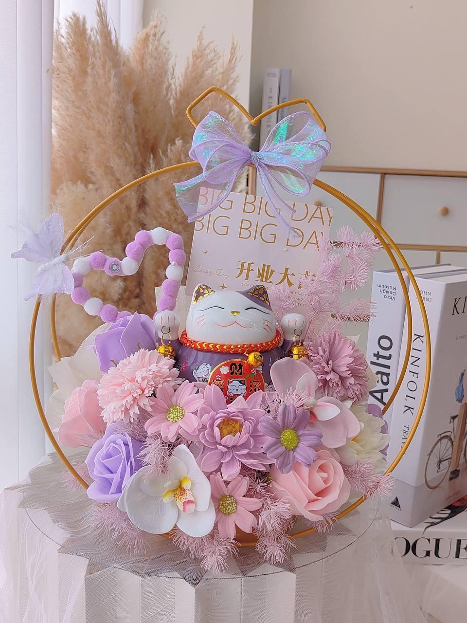 K26 Opening Lucky Cat Table Flower Basket 紫色铁艺业开花篮