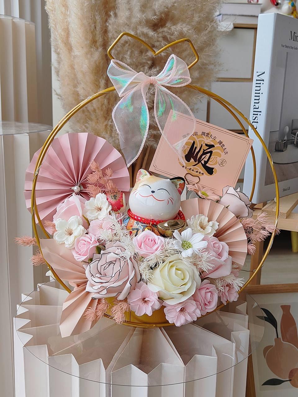 K90 Opening Lucky Cat Table Flower Basket粉色铁艺业开花篮