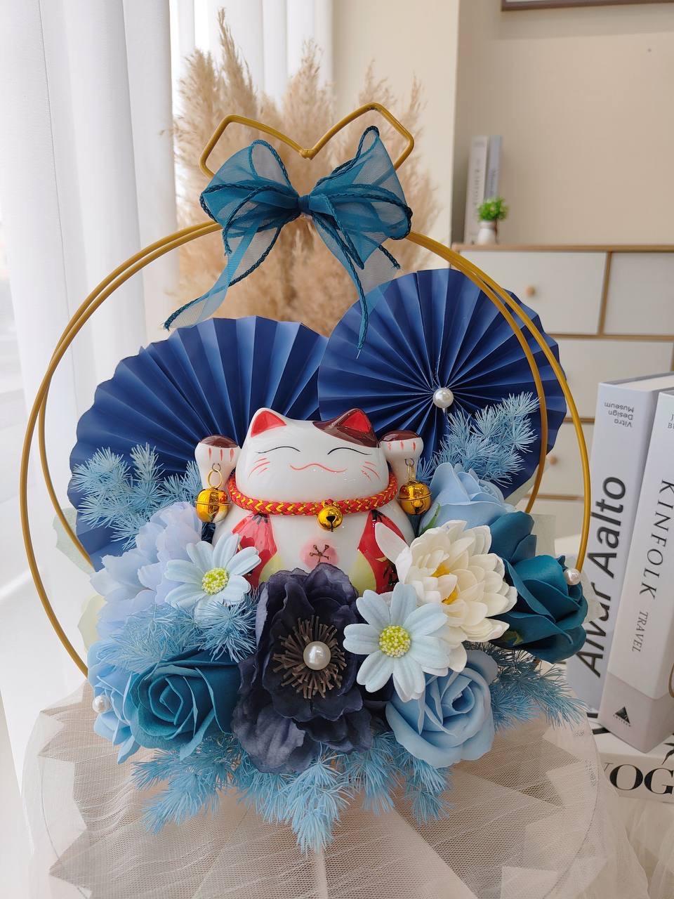 K26 Opening Lucky Cat Table Flower Basket独特蓝铁艺业开花篮