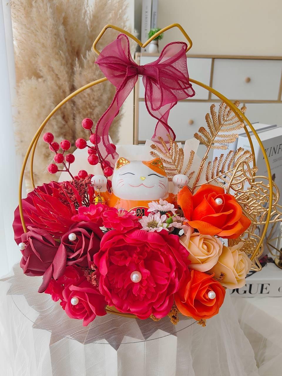 K26 Opening Lucky Cat Table Flower Basket (orange)橙红铁艺业开花篮