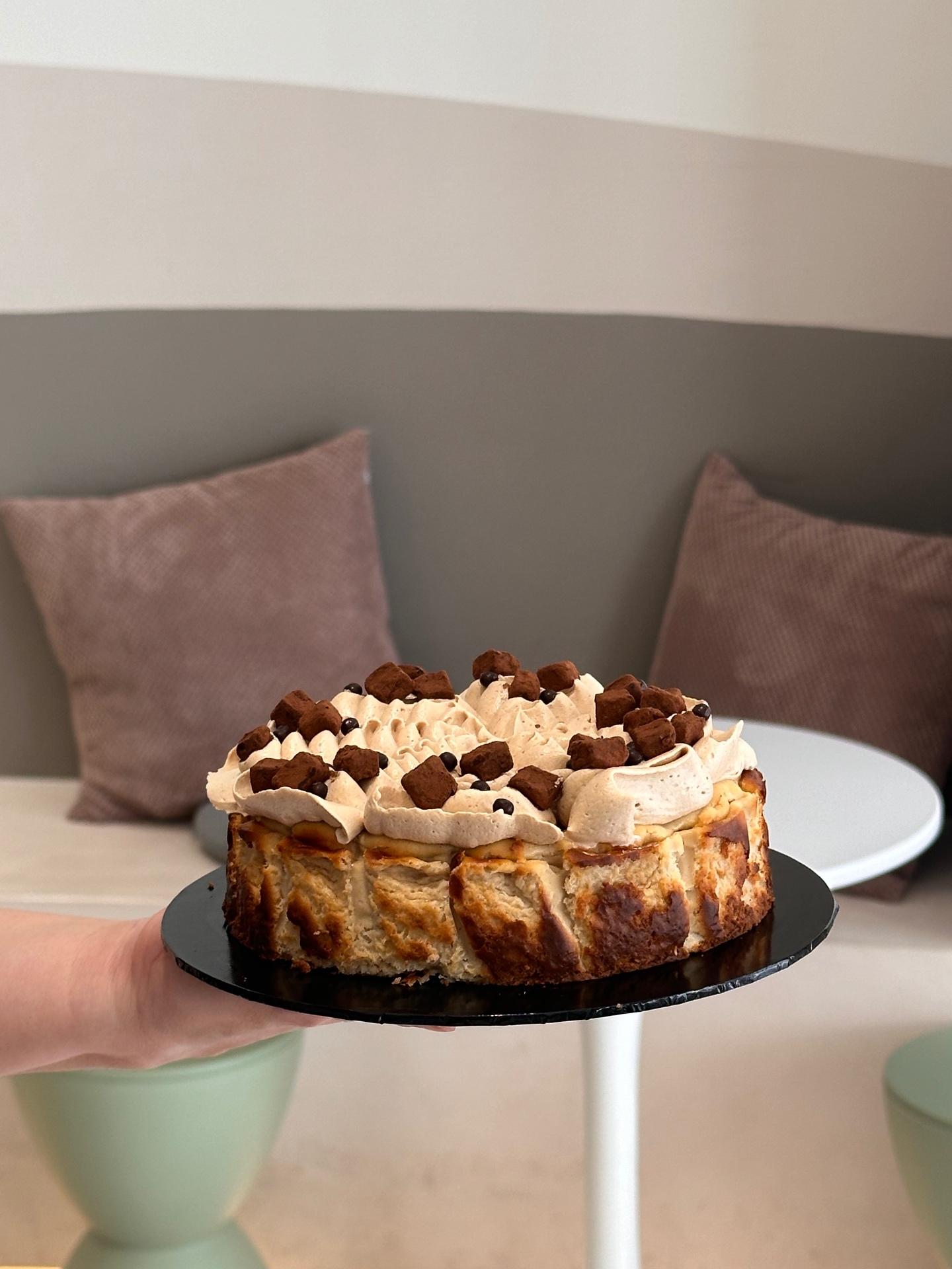Hazelnut Burnt Cheesecake