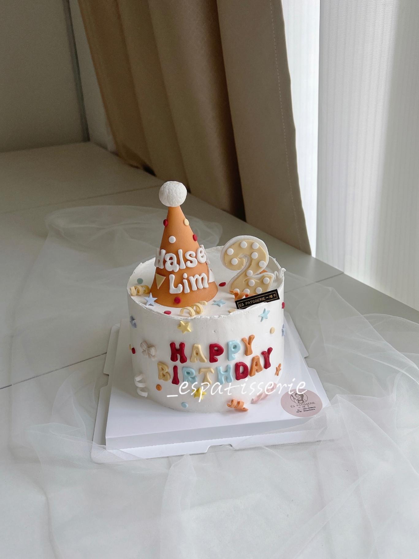 生日帽蛋糕