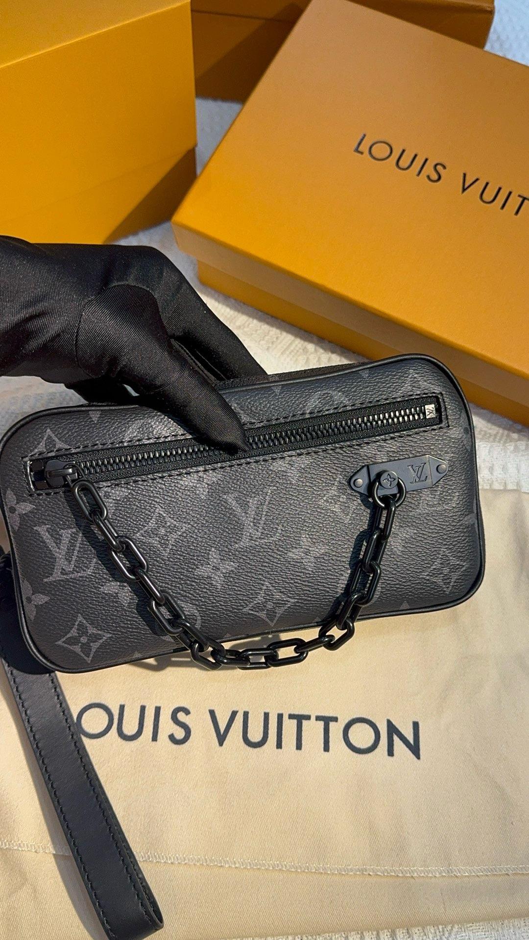 VOLGA POCHETTE