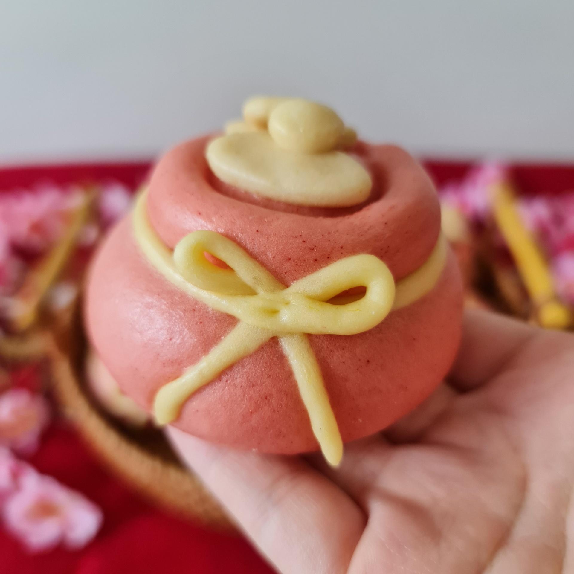 福袋包 (巧克力) / Lucky Bag Bun (Chocolate Paste)