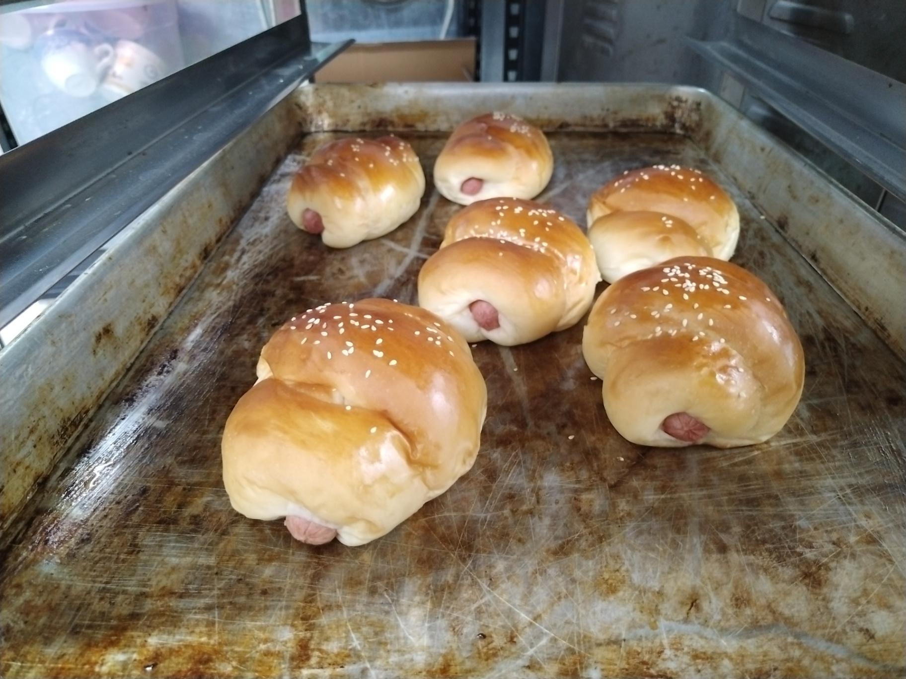 sausage 香肠面包
