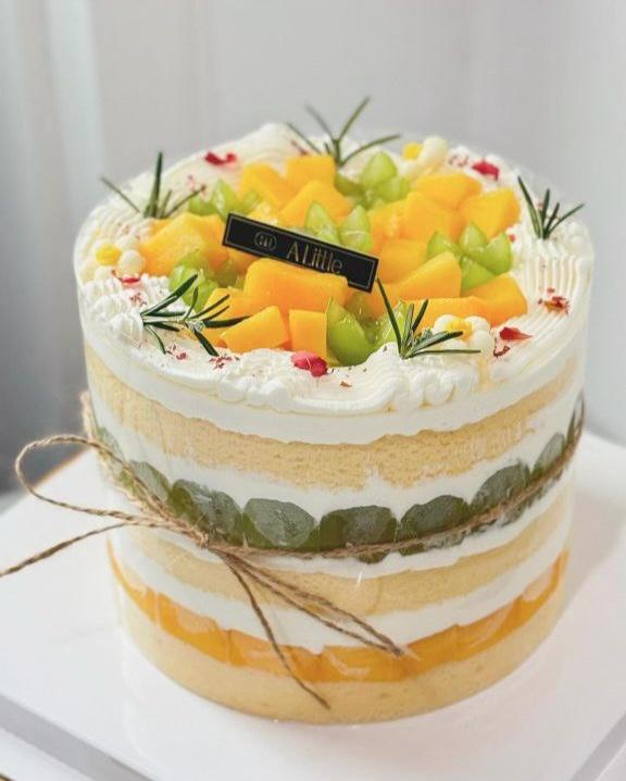 Green Grape Mango Cake