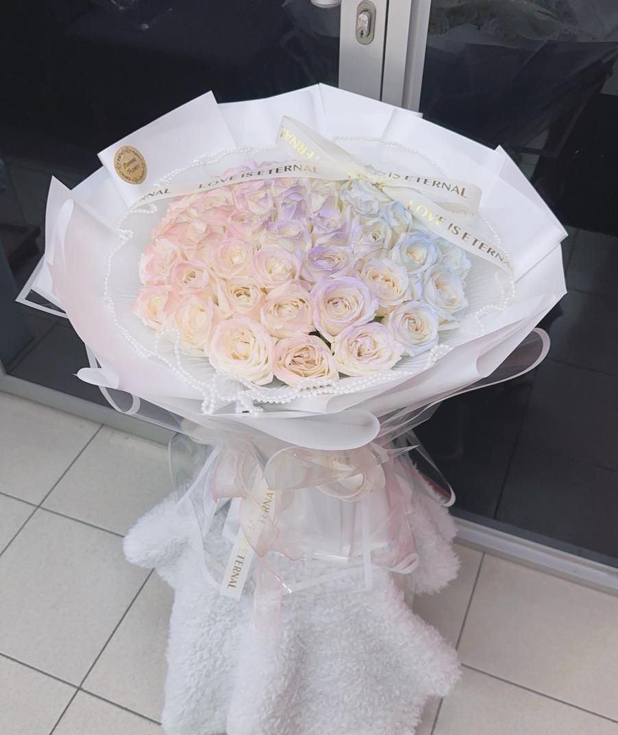 33 stalks fresh flower roses