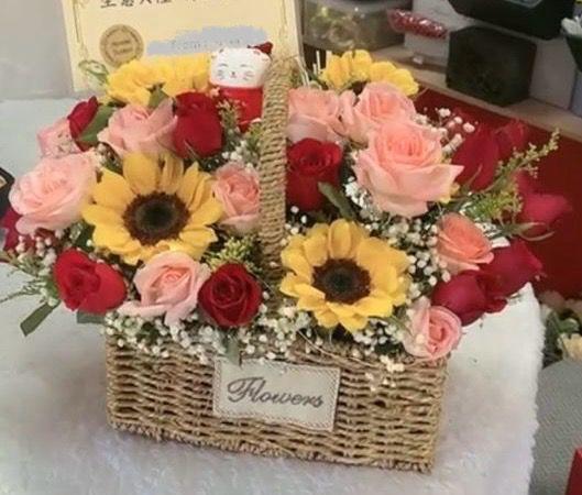 Flower 04